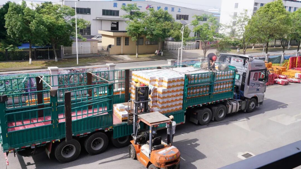 火爆持续！畅销全国！黑龙江10万亩“靠得住”叶面肥已发车